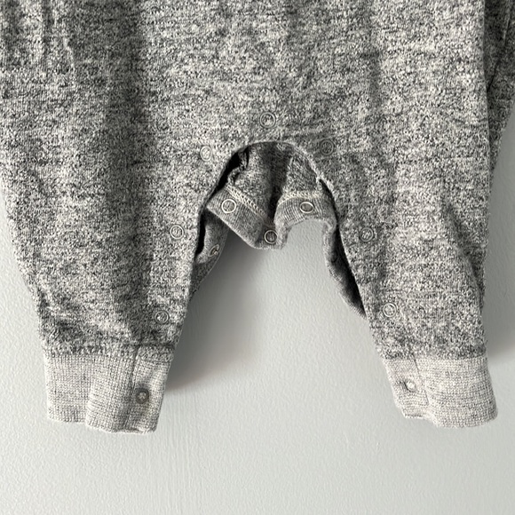 (3-6m) Baby GAP sweatshirt one piece - Picture 3 of 5